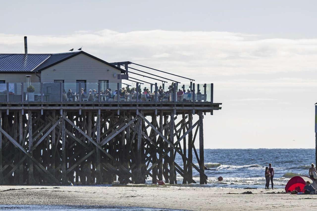 Haushaelfte-Poppenspaeler Sankt Peter-Ording Esterno foto